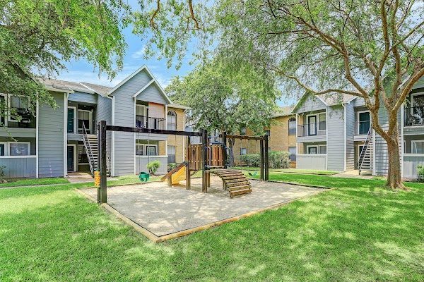 Baypointe Manor Apartments apartments in Texas City, TX