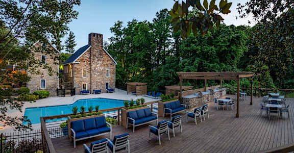 Mill House at East Cobb apartments