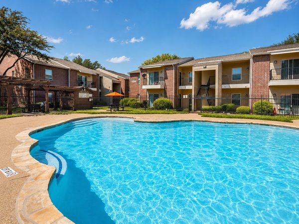 Creekwood Place apartments in Lancaster, TX