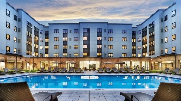 Avenue & Green apartments in Woodbridge, NJ