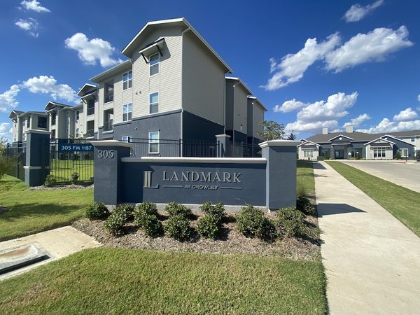 Landmark at Crowley apartments
