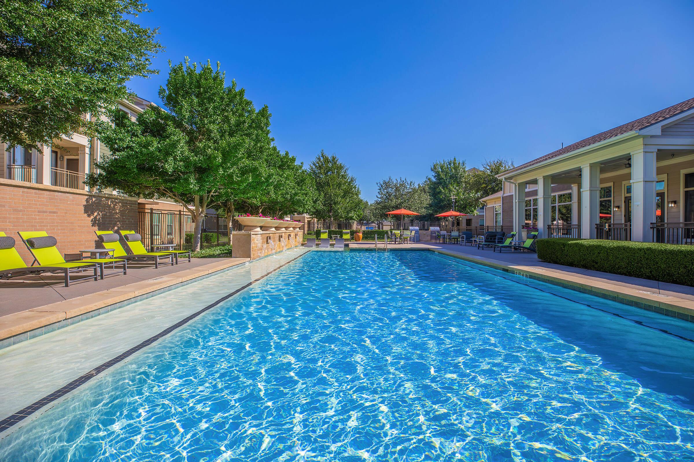 Encore Alsbury apartments in Burleson, TX