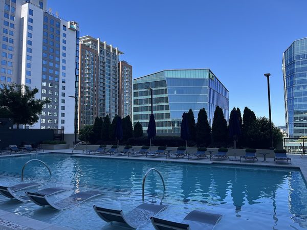 Alexan on 8th apartments in Atlanta, GA