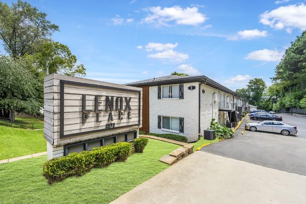 Lenox Place Apartments apartments