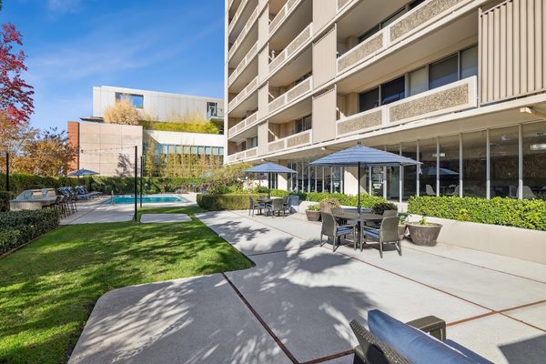 The Marc, Palo Alto apartments