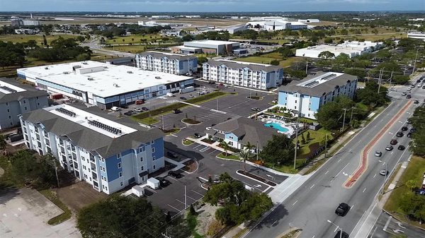 Madison Midtown apartments in Melbourne, FL