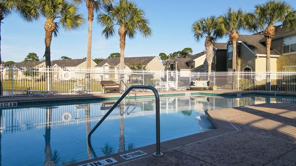 Hickory Pointe Apartments apartments in Melbourne, FL
