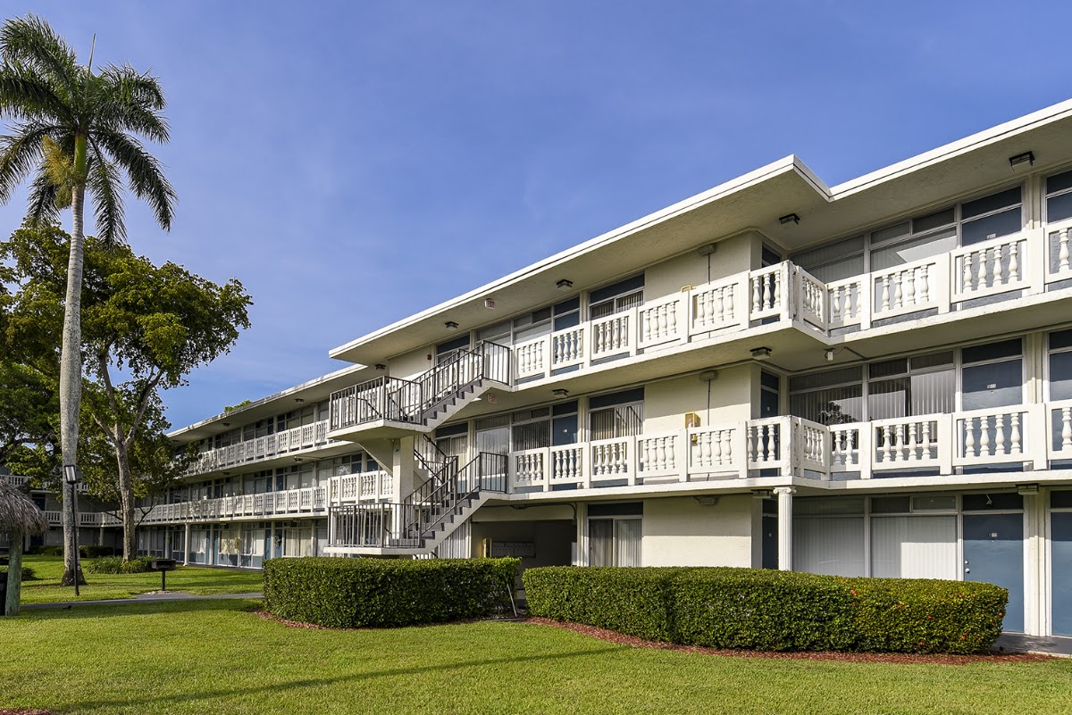 Set Point Apartments apartments in Oakland Park, FL