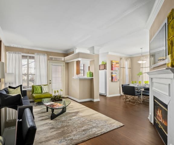 The Lanesborough apartments in Houston, TX
