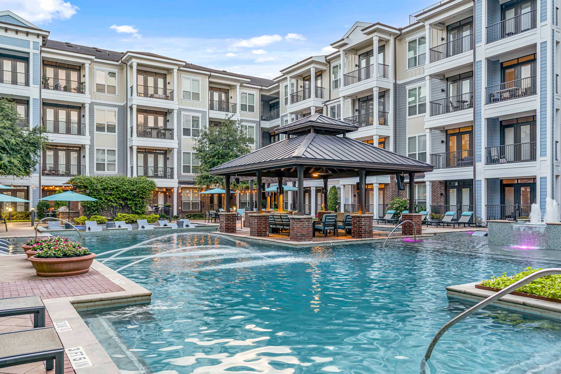 Holden Heights Apartments in The Heights Houston apartments in Houston, TX