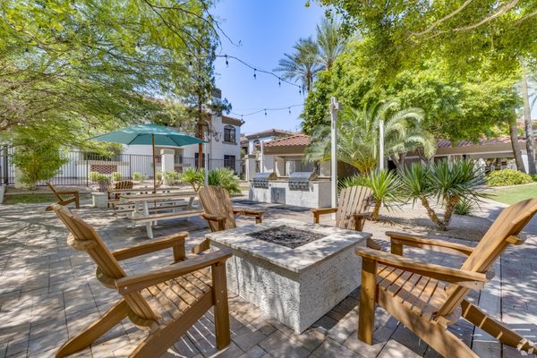 San Palmas apartments in Chandler, AZ