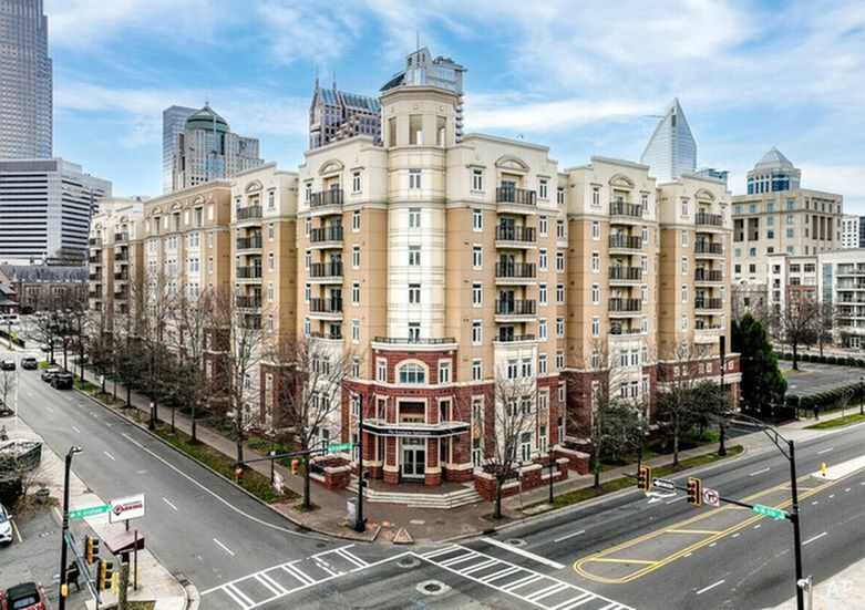 The Kensington Apartments apartments in Charlotte, NC