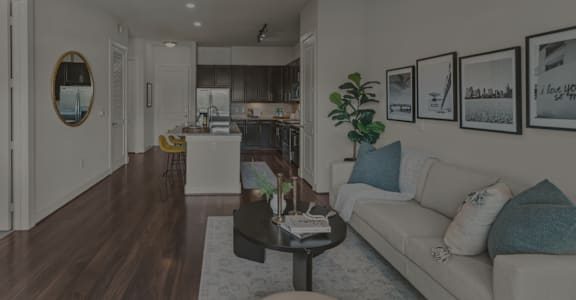 422 at the Lake apartments in Austin, TX