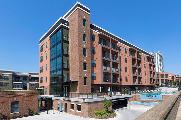 Magnolia Station apartments in Dallas, TX