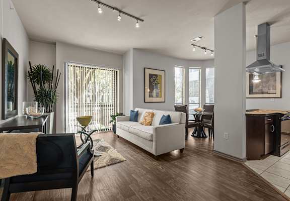 Metropole apartments in Houston, TX