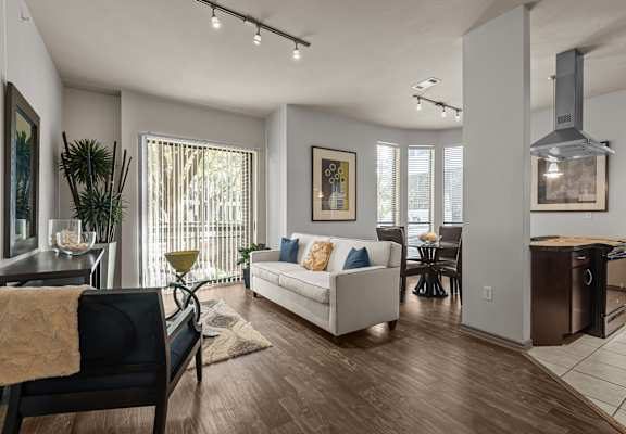 Metropole apartments in Houston, TX