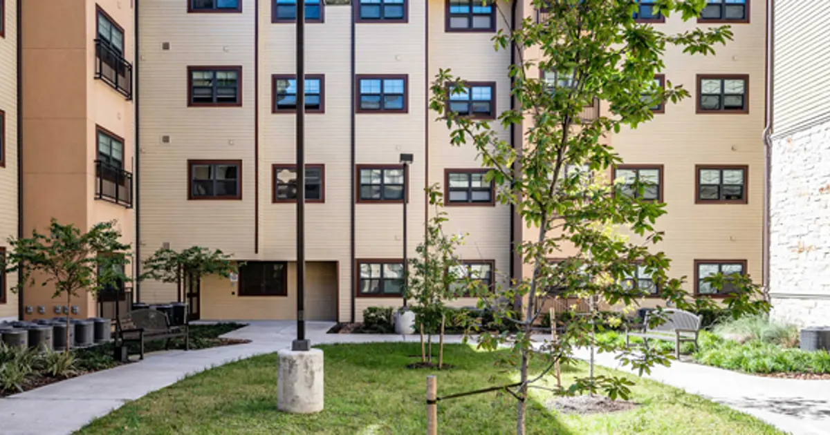Villas at Eastwood apartments in Houston, TX
