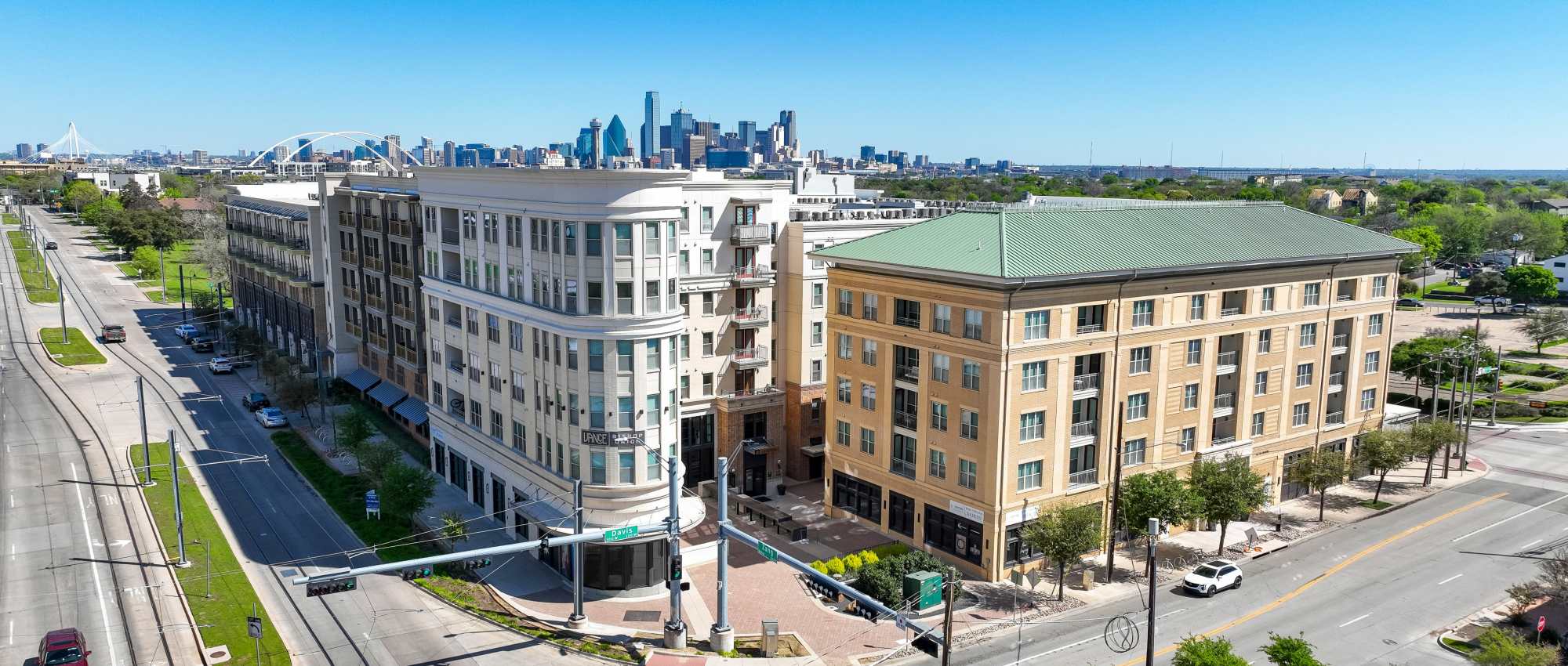 Vance at Bishop Union apartments in Dallas, TX