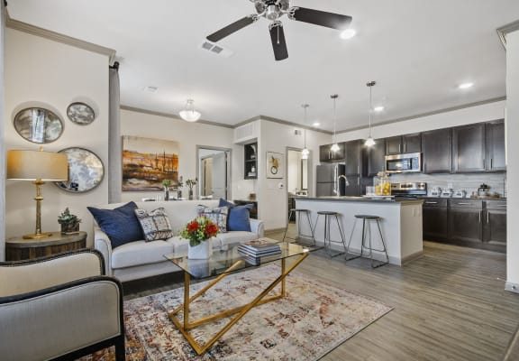 Oakwood Crossing Apartments apartments in College Station, TX