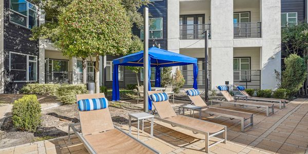 Meridian Medical District apartments in Dallas, TX