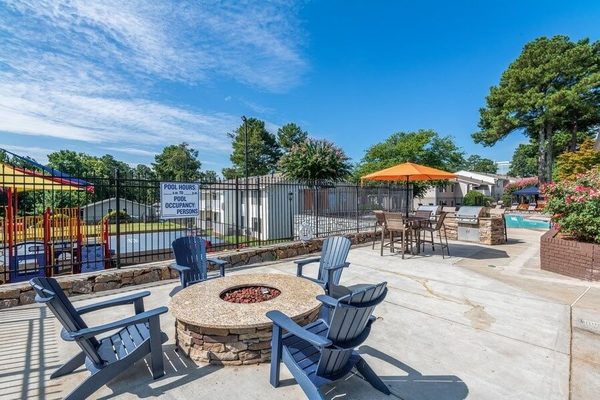 Rosemont Dunwoody apartments in Atlanta, GA