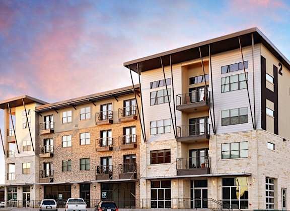 H Squared apartments in Denton, TX