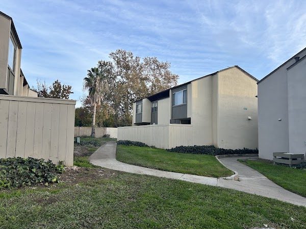 Lido Square apartments in Pittsburg, CA