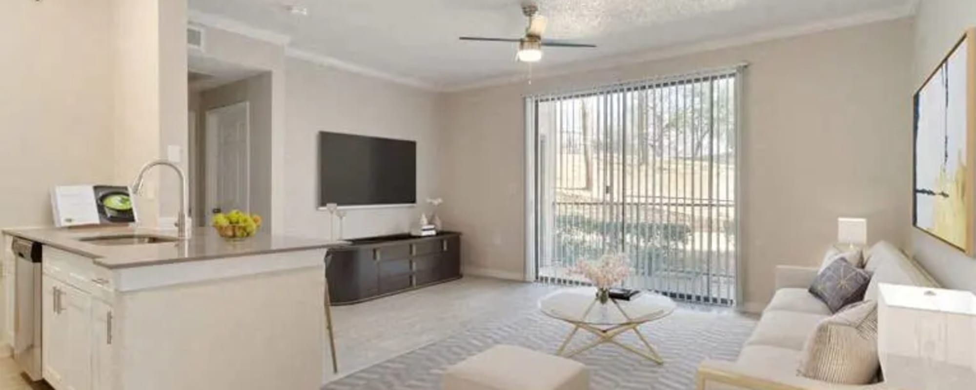 The Eagle at Lakewood apartments in Dallas, TX
