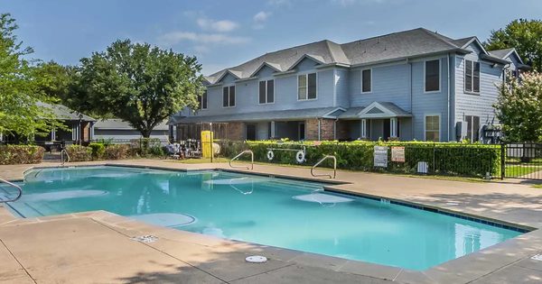 Treymore Eastfield apartments in Dallas, TX