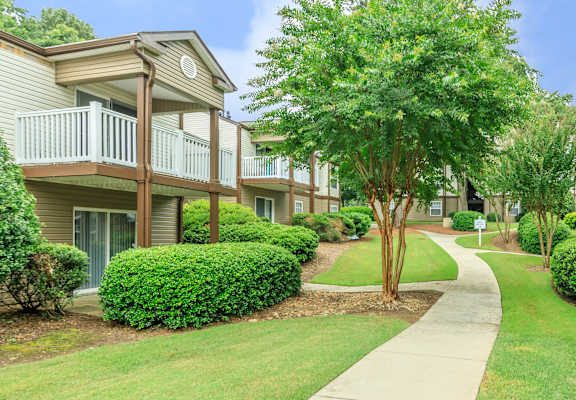 400 Winchester apartments in Atlanta, GA