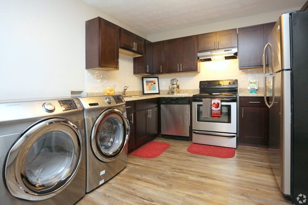 The Greens at Windy Hill apartments in Smyrna, GA