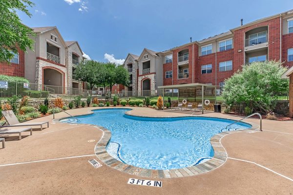 Woodridge Apartments apartments in Dallas, TX