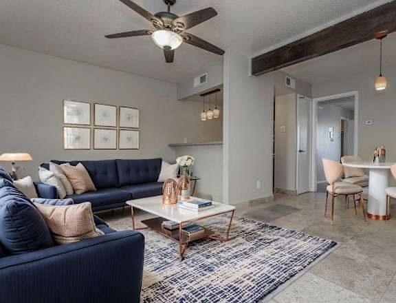 LaVita on Lovers Lane apartments in Dallas, TX