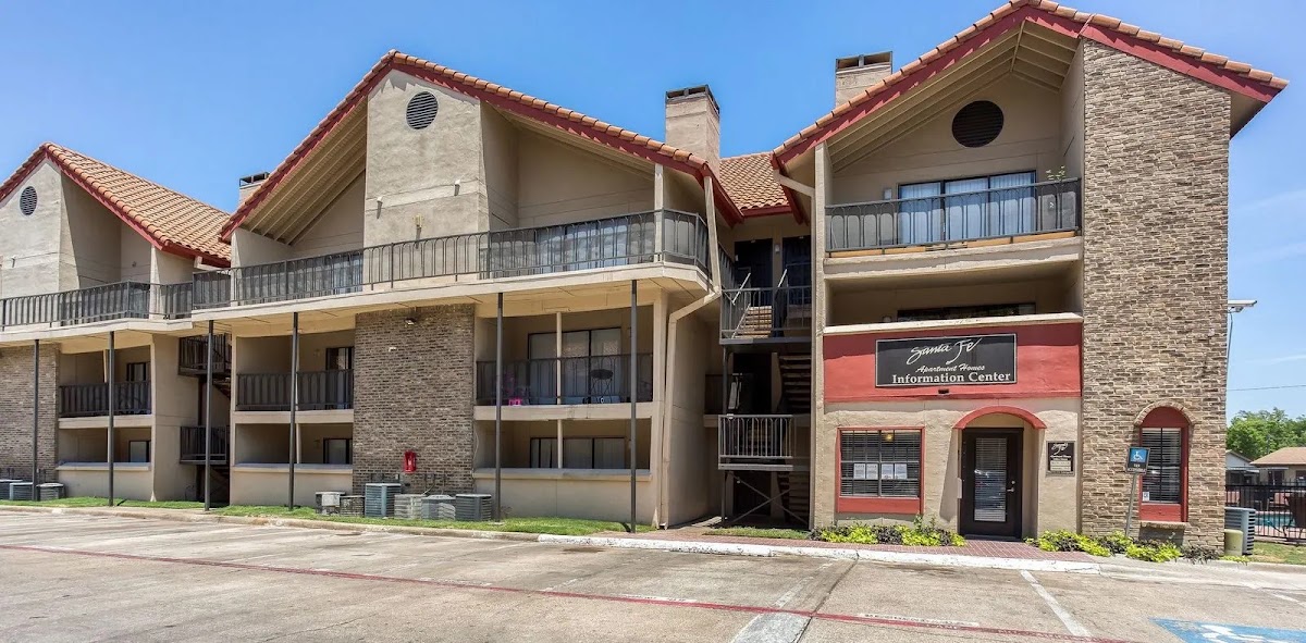 Santa Fe Apartments apartments in Dallas, TX