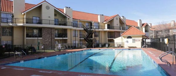 Regal Villas Apartments apartments