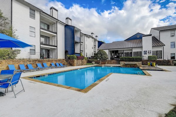 SKYE Isle apartments