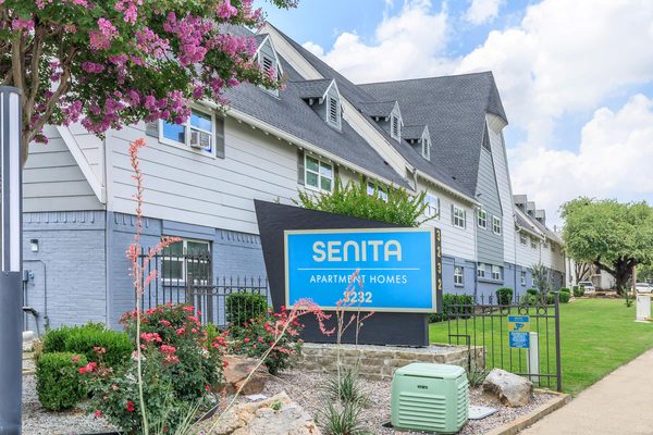 Senita Apartment Homes apartments in Dallas, TX