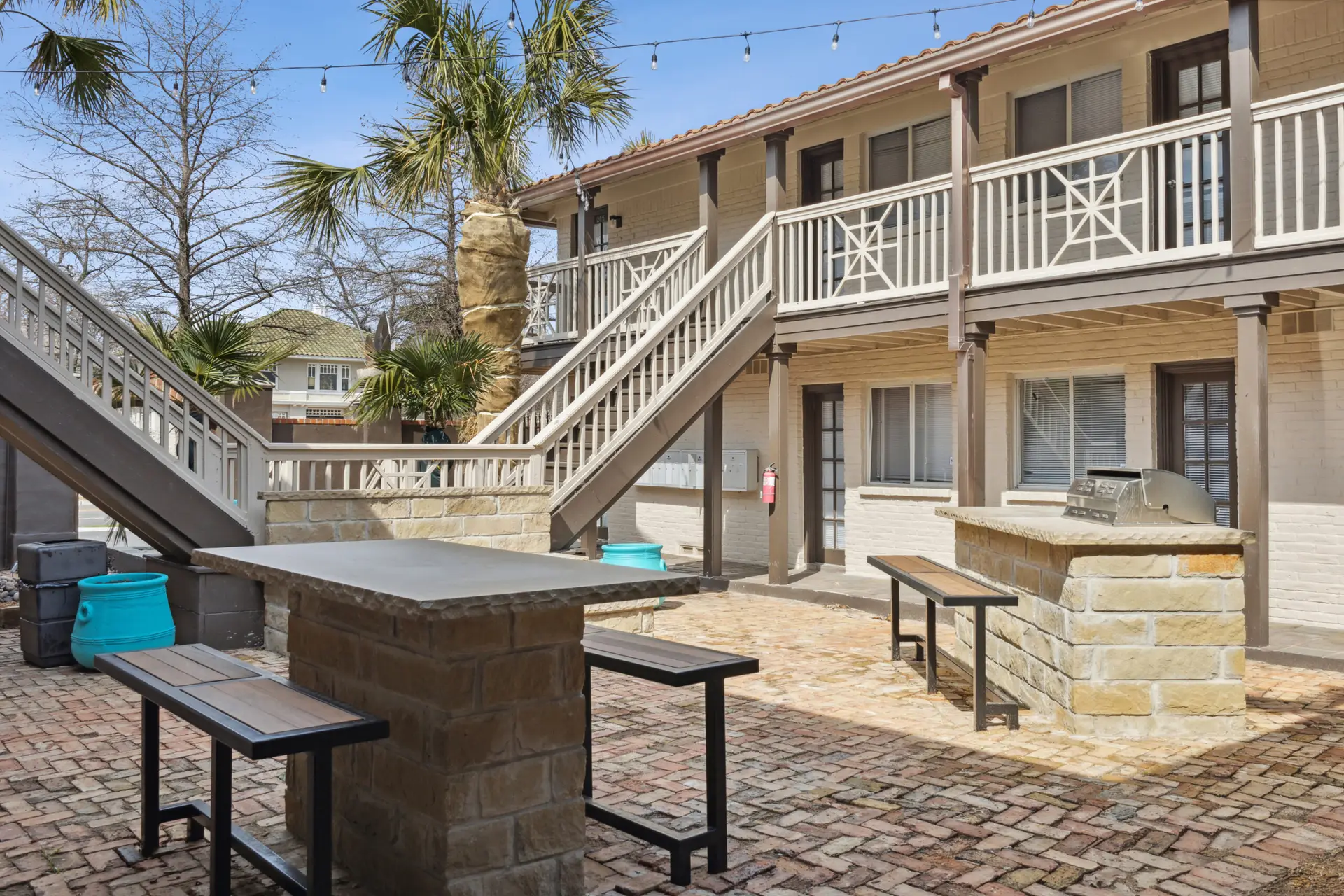 Greenhouse Villa Apartments apartments in Dallas, TX