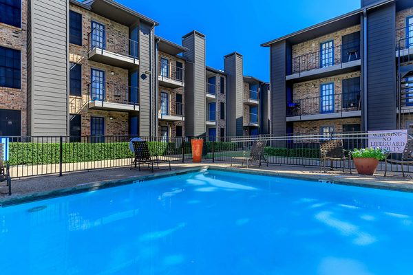 Sedona Ridge apartments in Dallas, TX