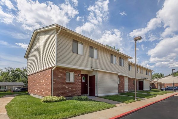 Parkside Apartments Longmont apartments in Longmont, CO