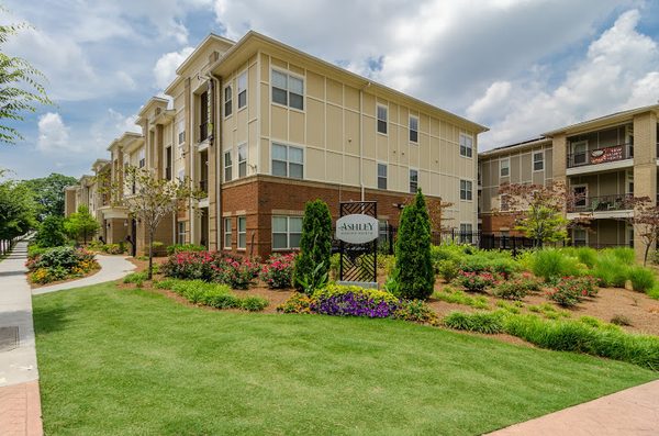 Ashley Auburn Pointe apartments