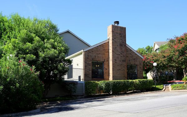 Silver Creek Apartments apartments