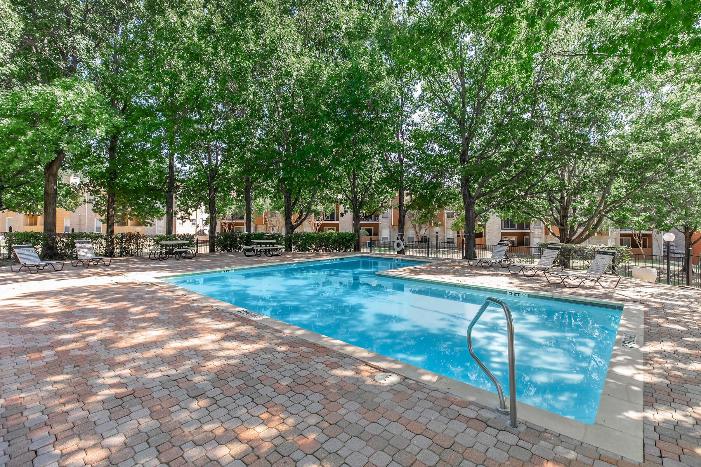 Redbird Trails Apartments apartments in Dallas, TX