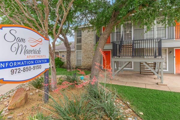 Sam Maverick Apartments apartments in Arlington, TX