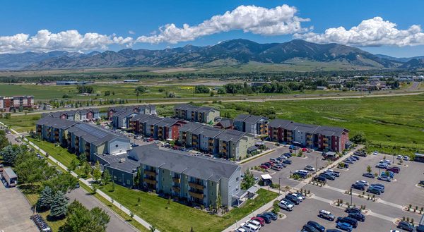 Arrowleaf Park apartments