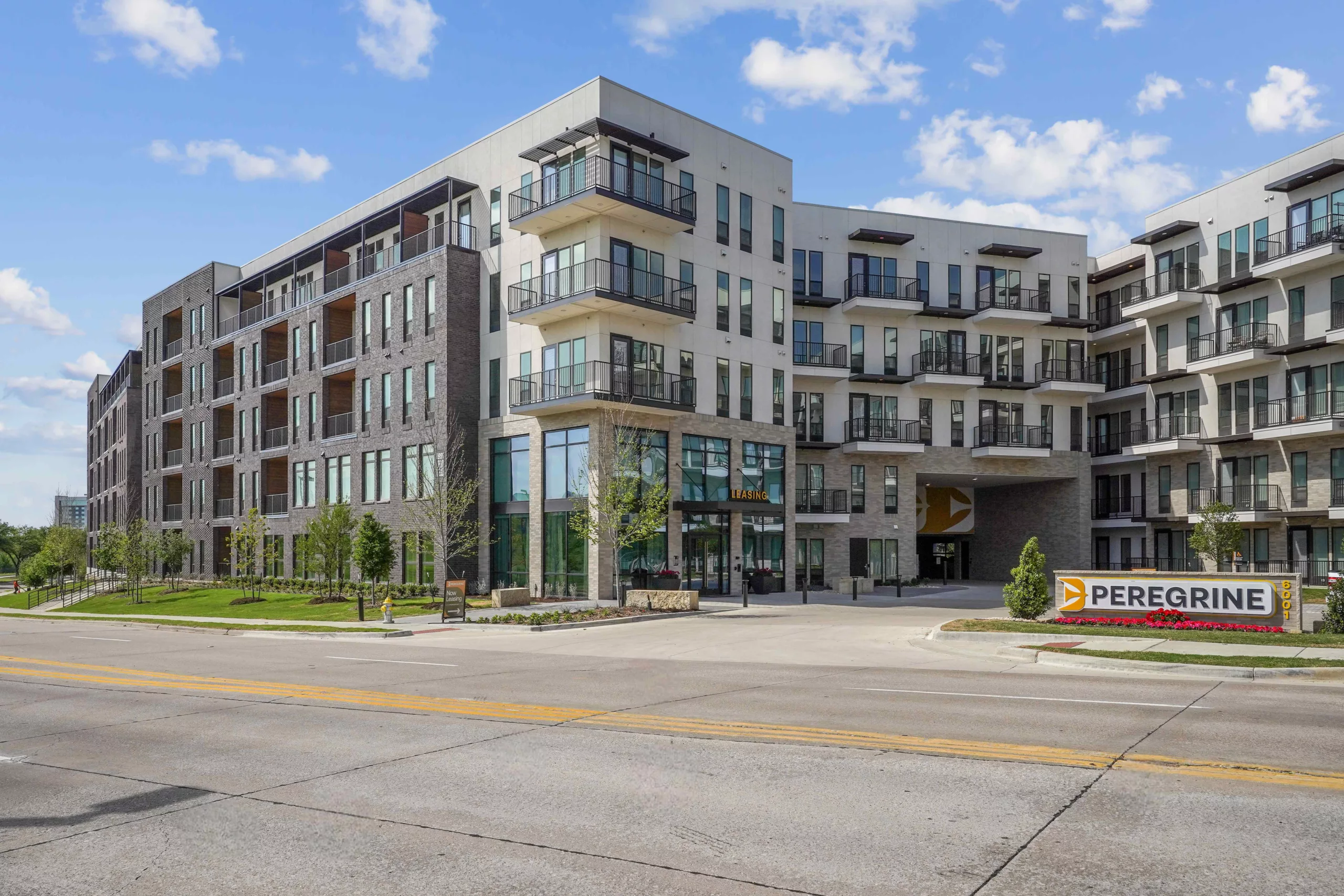 Peregrine apartments in Irving, TX
