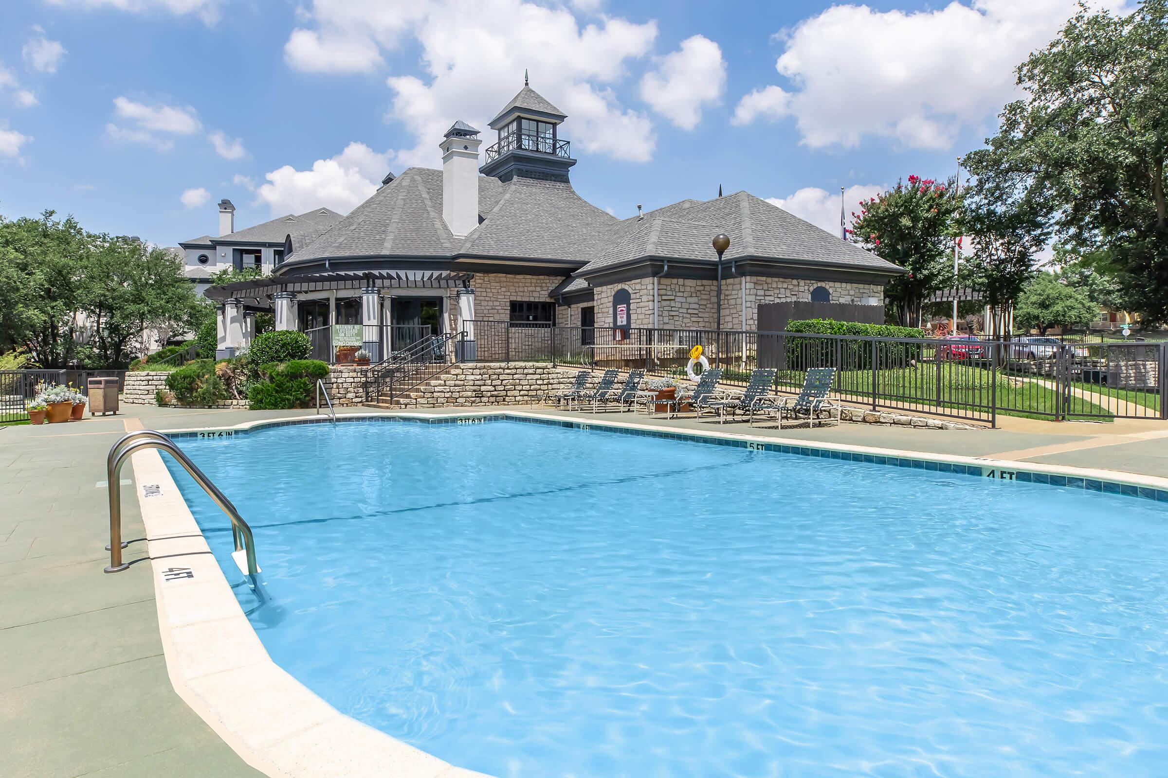 The Villas at Beaver Creek apartments in Irving, TX