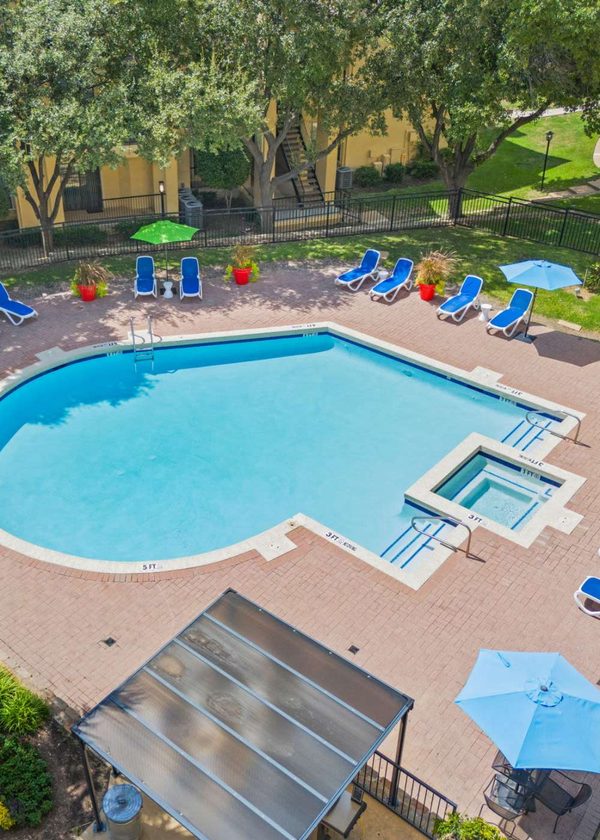 Resort at Jefferson Ridge apartments