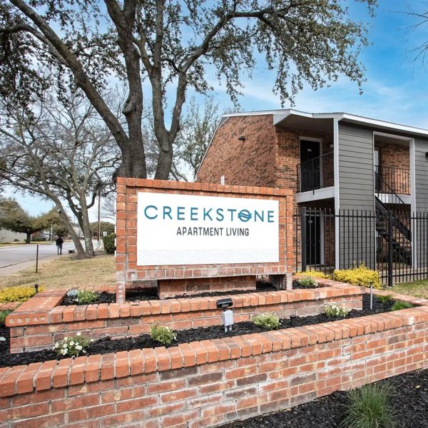 Creekstone apartments