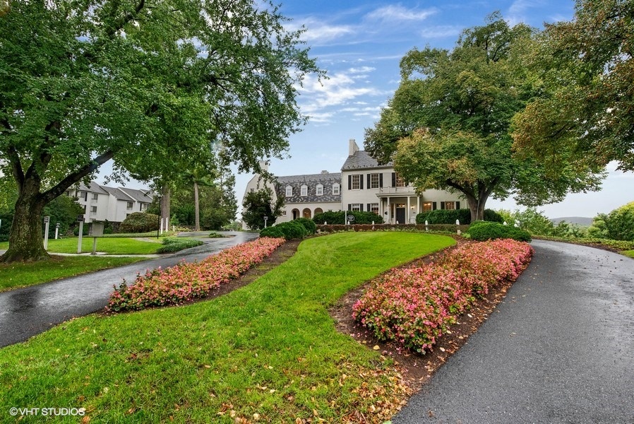 Residences At The Manor apartments in Frederick, MD